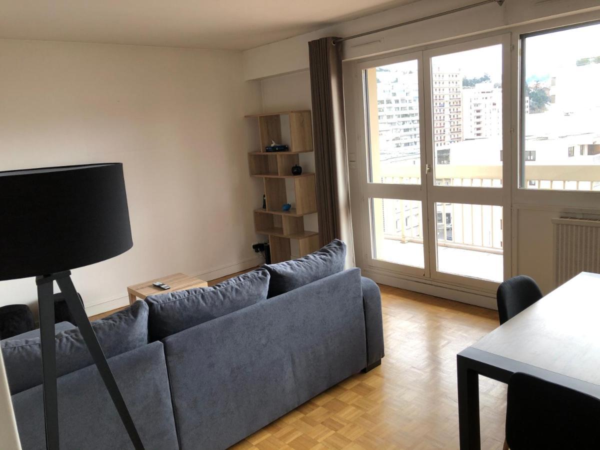 Appartement Hyper Centre Avec Garage Saint-Etienne  Exterior photo